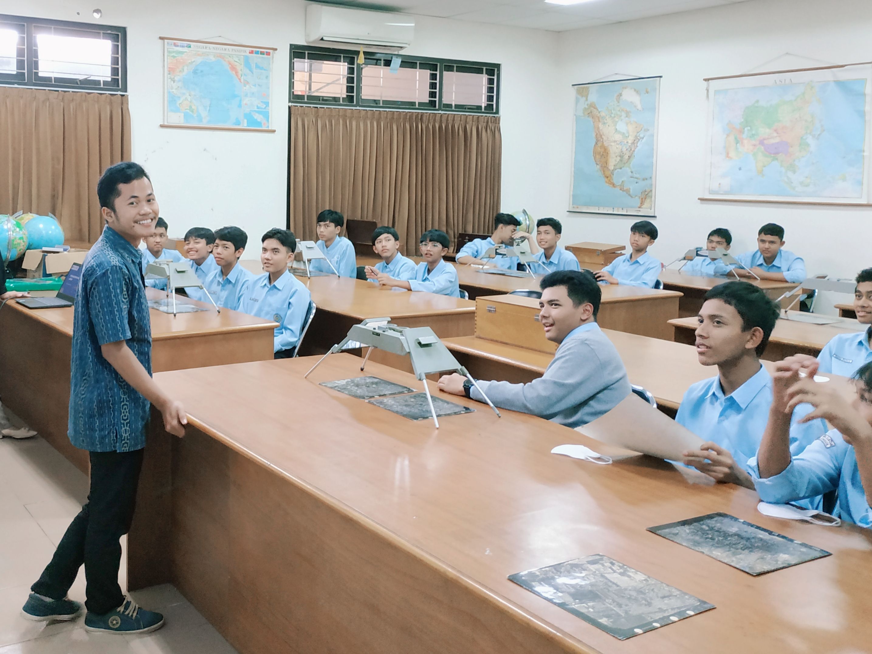 Students will begin to learn remote sensing